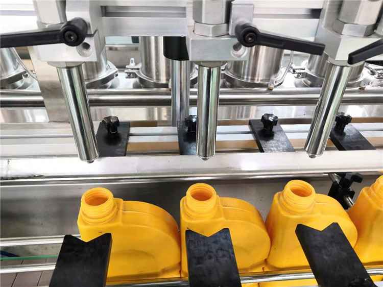 آلة ملء زجاجة LDP الكيميائية