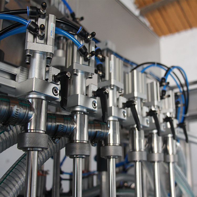 آلة تعبئة زجاجة الزيت